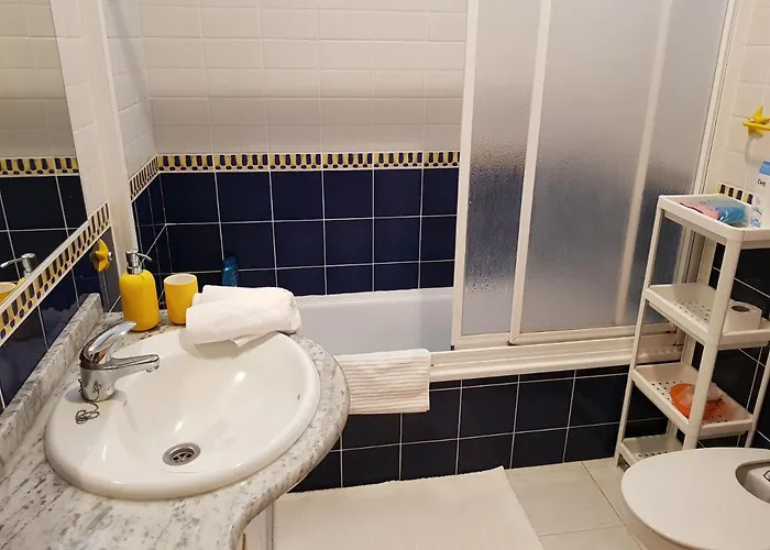 The Poppies - 100m Ocean - Private Spaces Pensionat