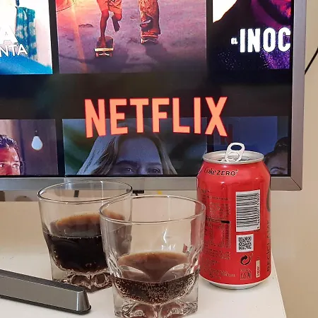 The Poppies - 100m Ocean - Private Spaces Gæstehus