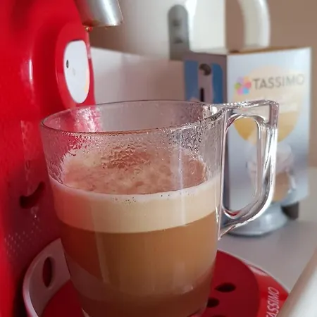 The Poppies - 100m Ocean - Private Spaces *