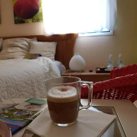 The Poppies - 100m Ocean - Private Spaces