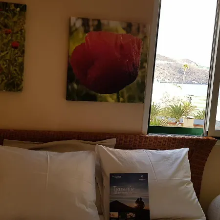 Gæstehus The Poppies - 100m Ocean - Private Spaces