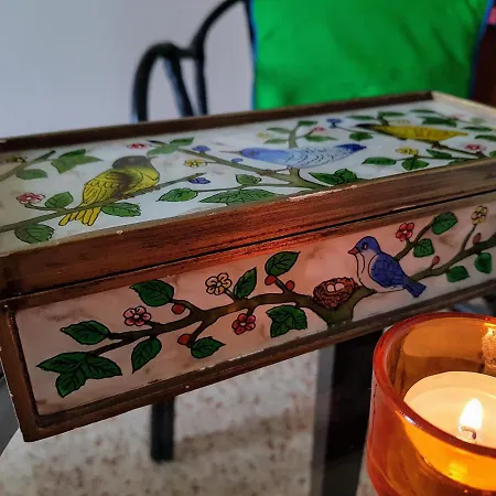 The Poppies - 100m Ocean - Private Spaces 招待所 坎德拉里亚