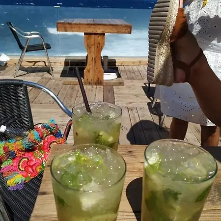 招待所 The Poppies - 100m Ocean - Private Spaces 坎德拉里亚