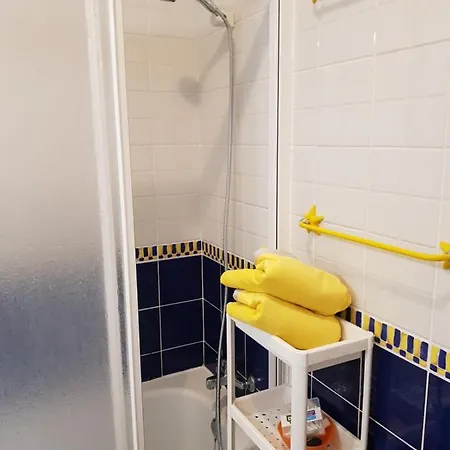 The Poppies - 100m Ocean - Private Spaces 招待所 *