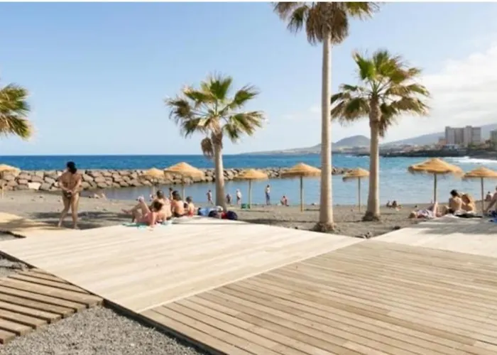 The Poppies - 100m Ocean - Private Spaces Pensjonat